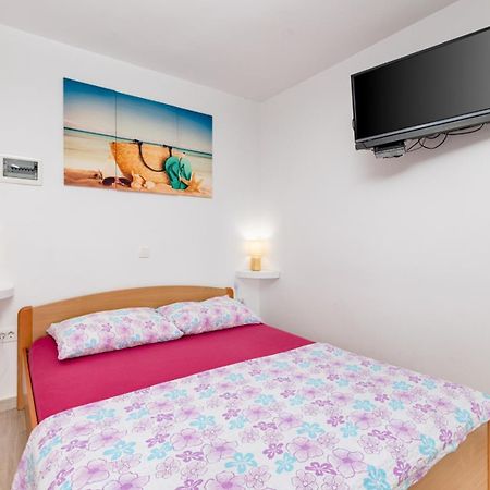 Apartments Tea Malinska Extérieur photo
