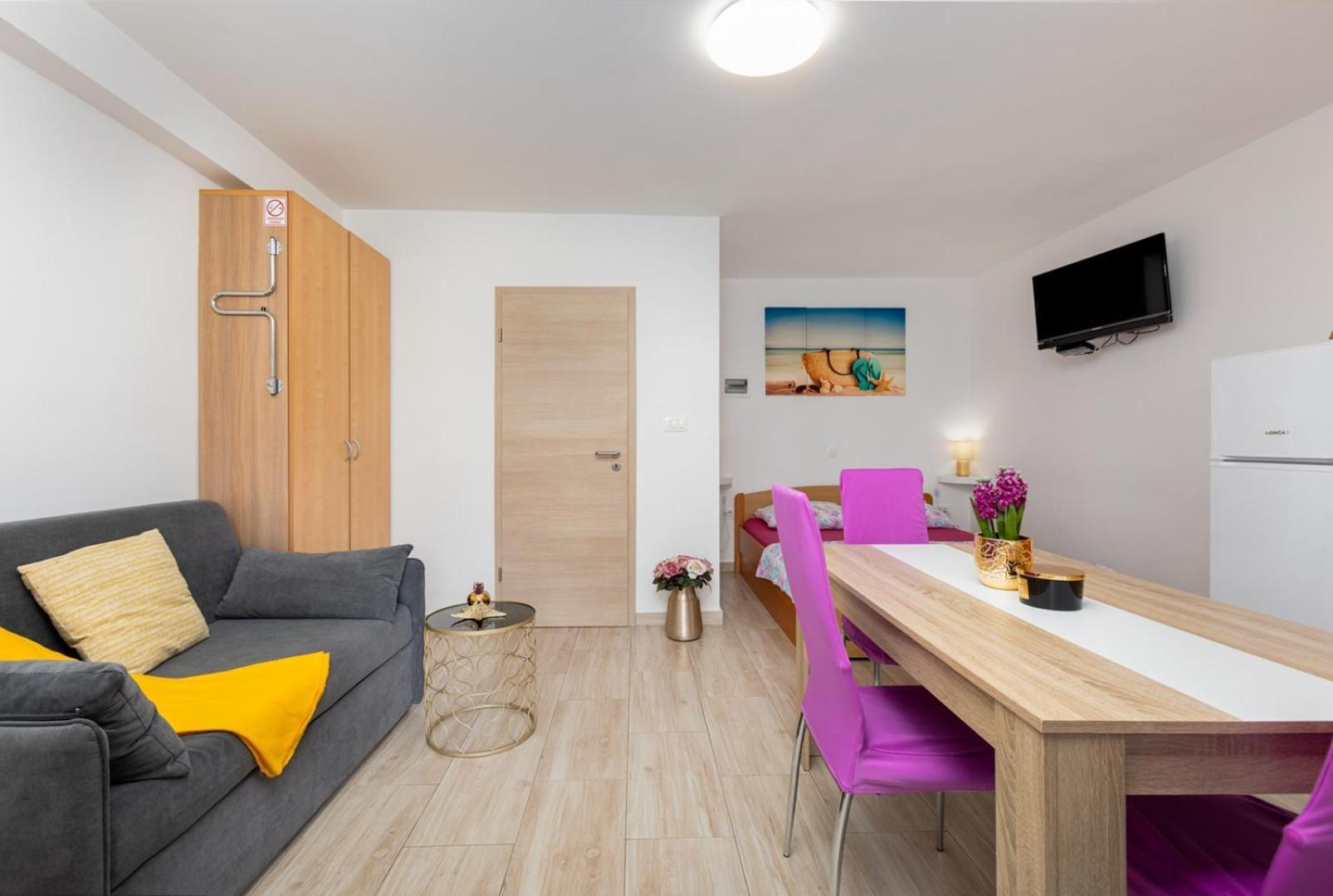 Apartments Tea Malinska Extérieur photo