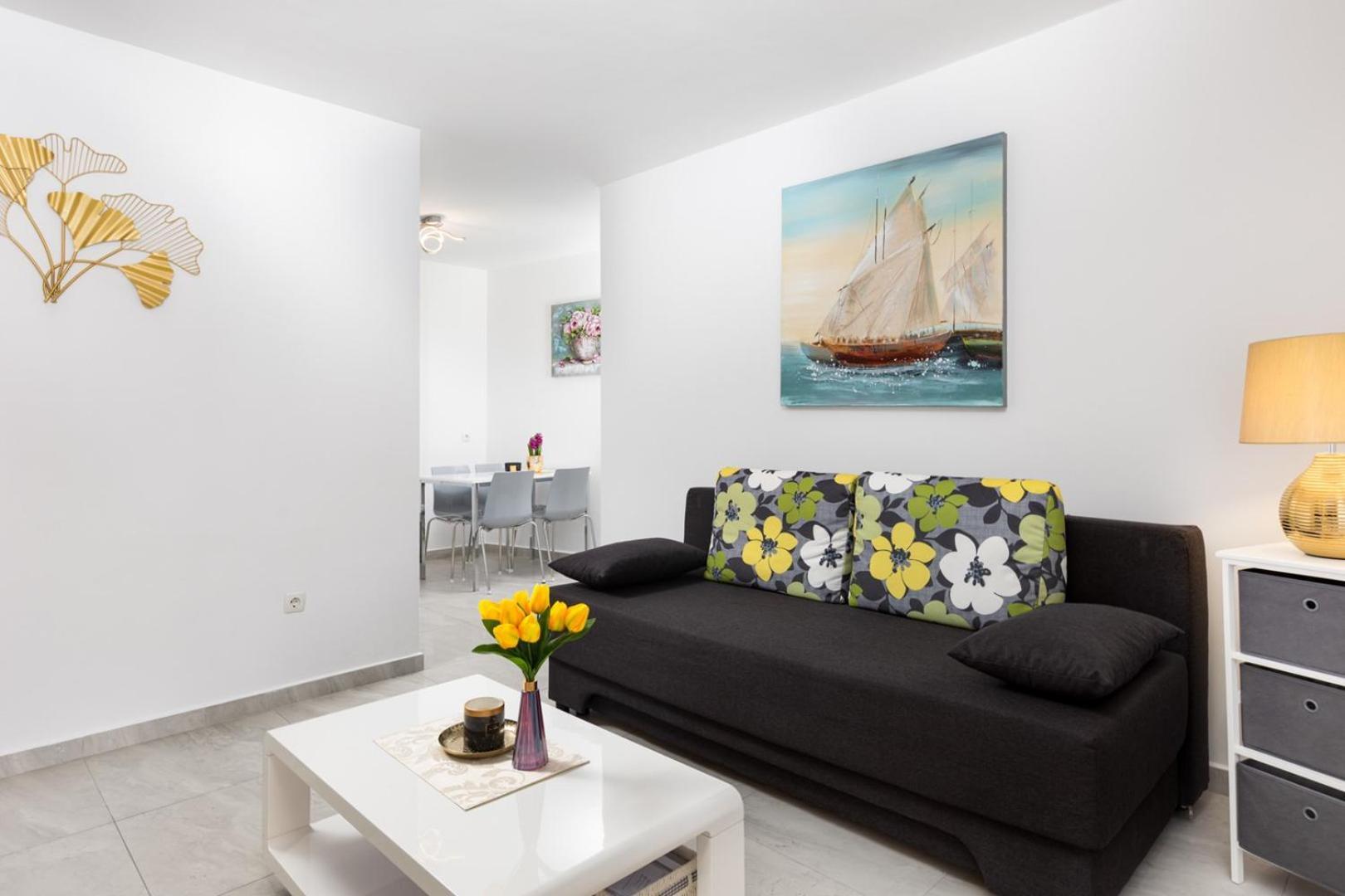 Apartments Tea Malinska Extérieur photo