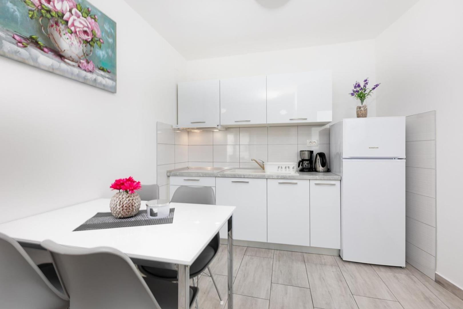 Apartments Tea Malinska Extérieur photo